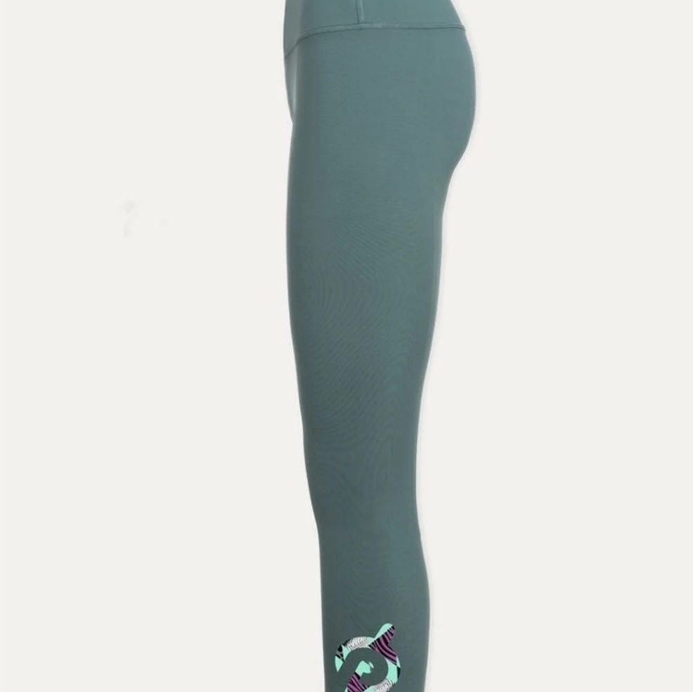 Peloton Lululemon Wunder Under Tight 25"